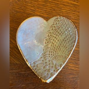 Decorative pottery/ceramic heart dish